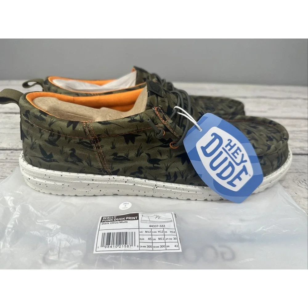 Hey Dude Wally Funk Duck Print Shoes Slip On Dark olive Size 12 Mens